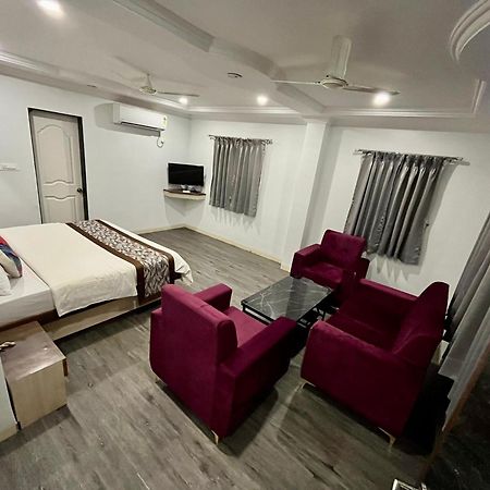 Hotel Jeet Paradise Phaltan المظهر الخارجي الصورة