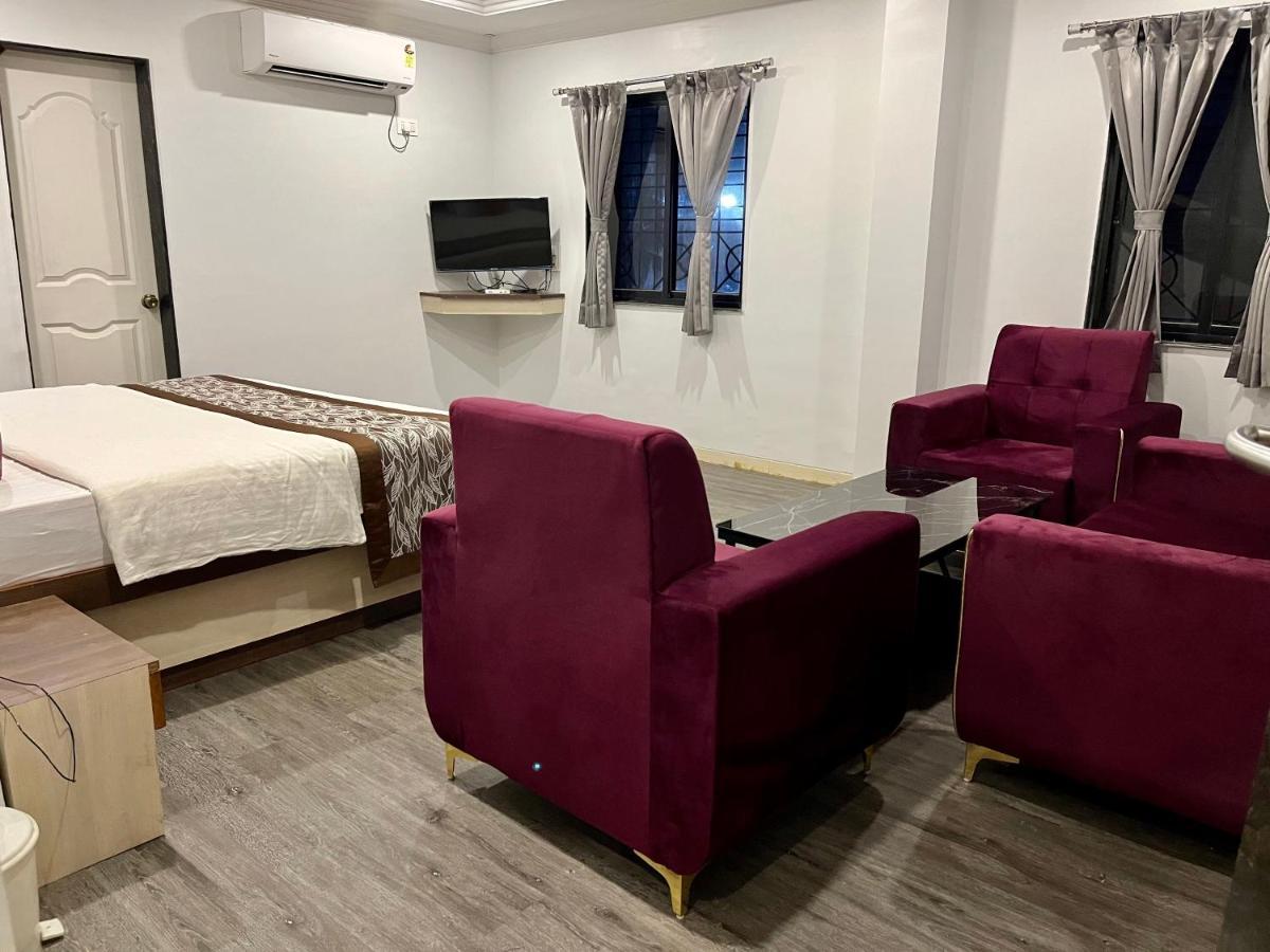 Hotel Jeet Paradise Phaltan المظهر الخارجي الصورة
